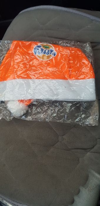 Продам колпак санта клаусаа