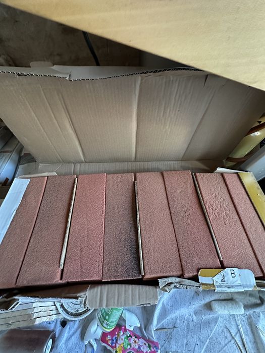 Caramida aparenta flexibila