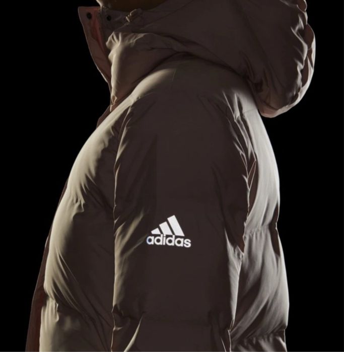 Продам пуховик Adidas