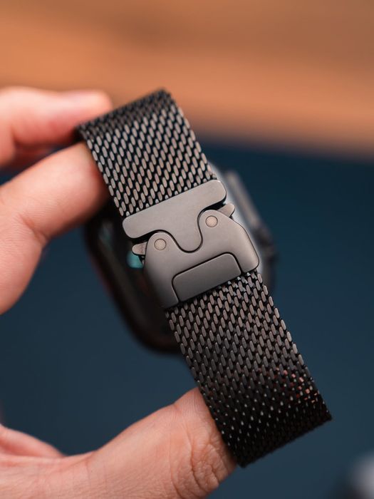 Apple iWatch Ultra 2 Black Milanesse 49mm