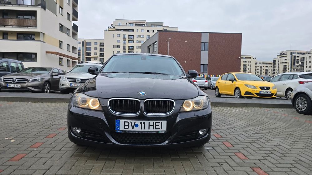 BMW Seria 3 BMW SERIA 3 E90 LCI 2011 318i Steptronic