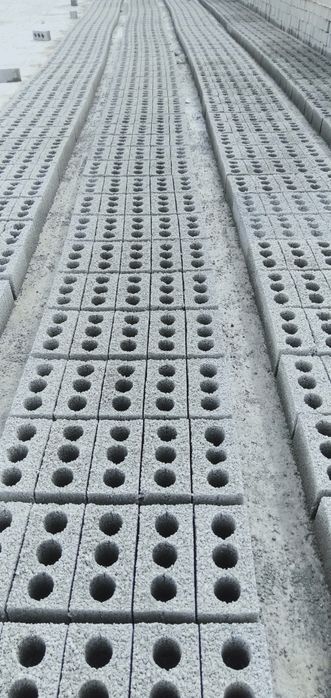 Шлакоблок құм шебен клинец