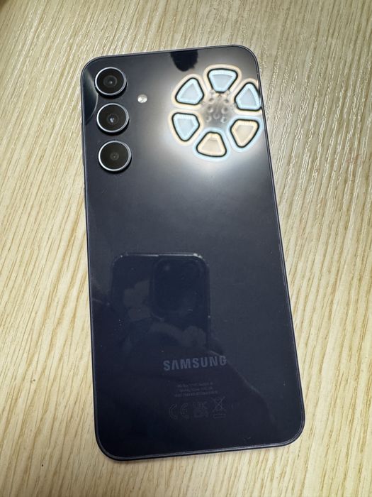 Samsung Galaxy A35 5G 256GB  8 RAM КАТО НОВ !