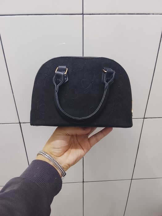 Продам женские сумки