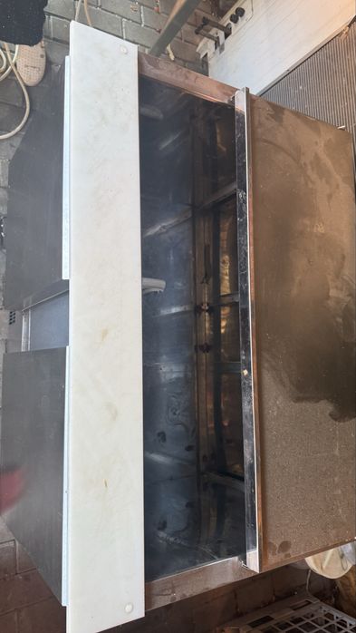 Vand masa rece pentru bucatarie