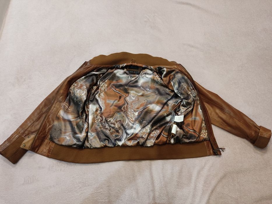 Кожаная куртка новая