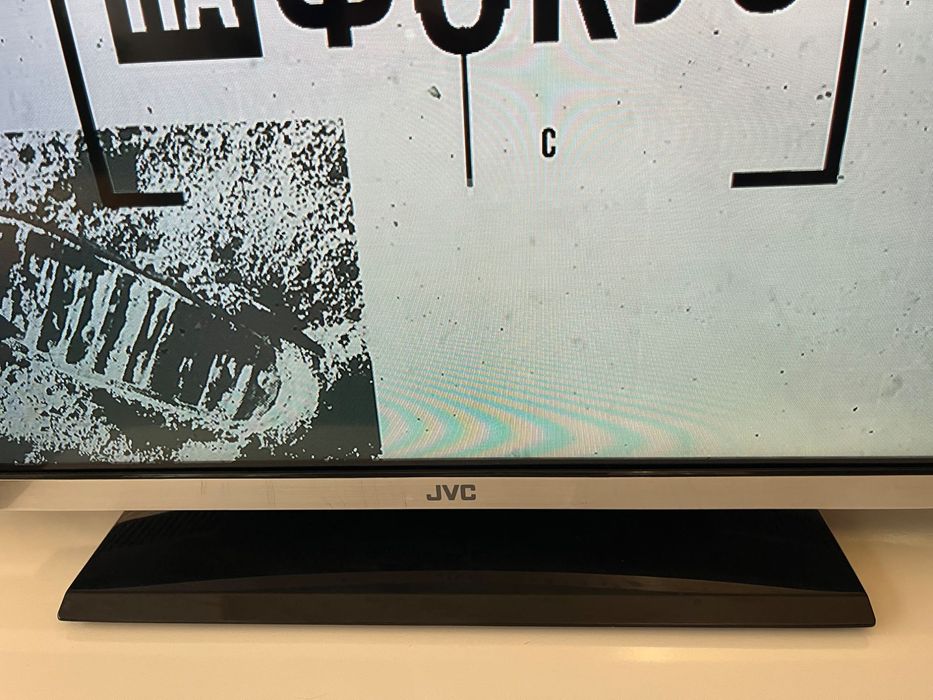 Телевизор JVC запазено