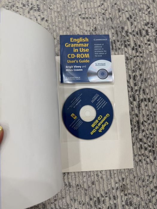Книга English Grammar in Use (3rd edition)