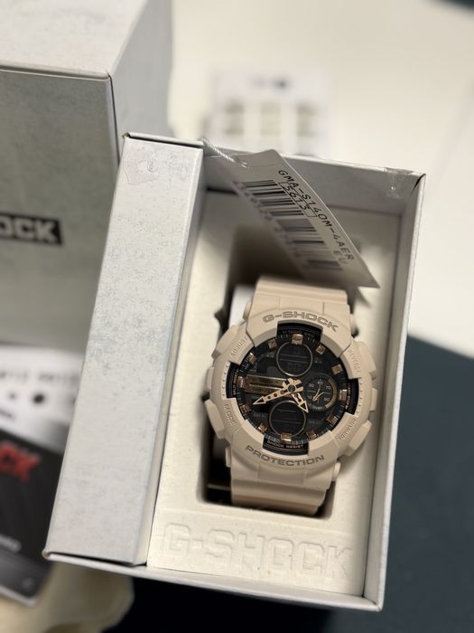 Дамски часовник g-shock