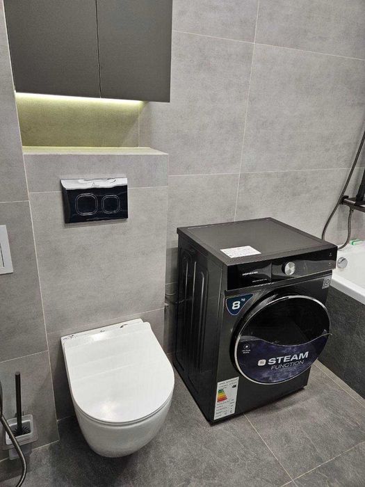 Срочно продаётся 3 комнатная квартира 77 серия Новомосковская