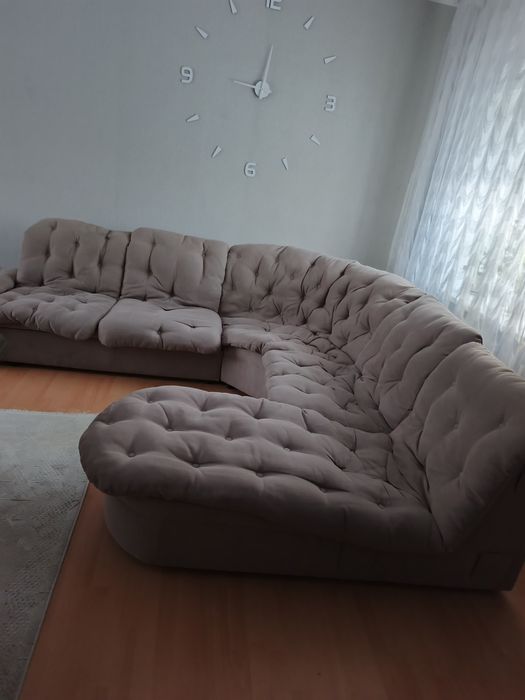 Продам диван угловой