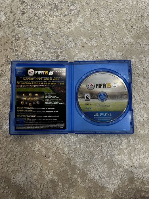 Продаю пс 4 фат