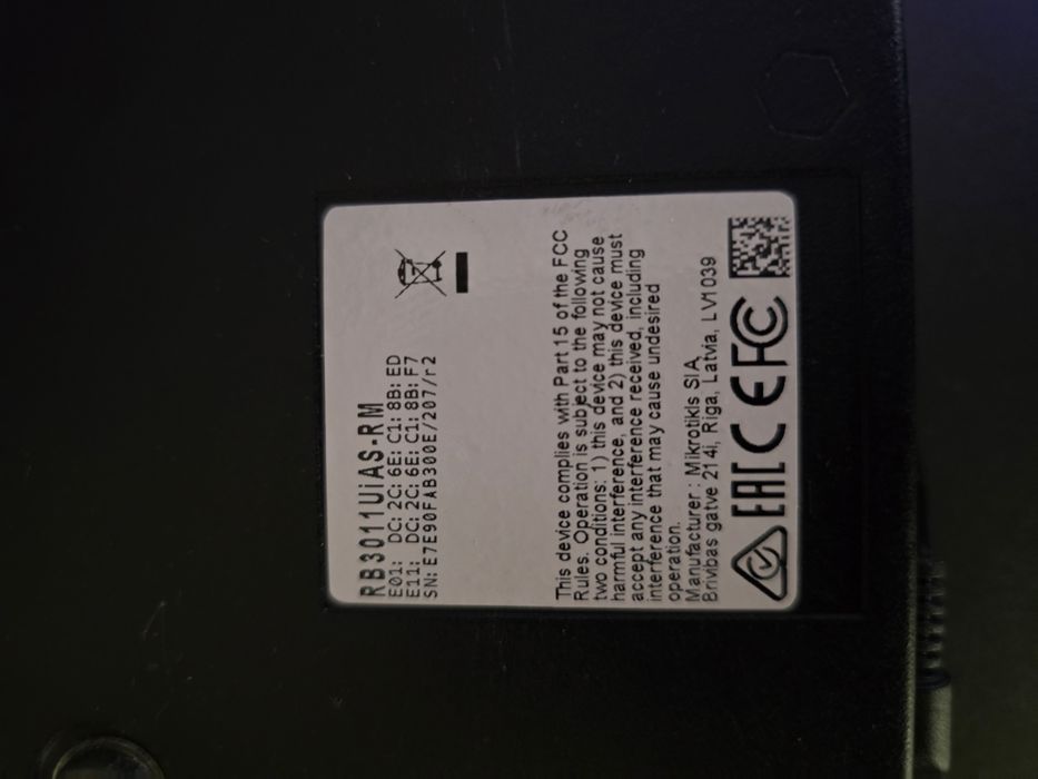 Mikrotik RB3011 UiAS-RM