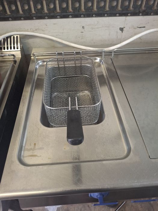 Фритюрник професионален ELECTROLUX за риба