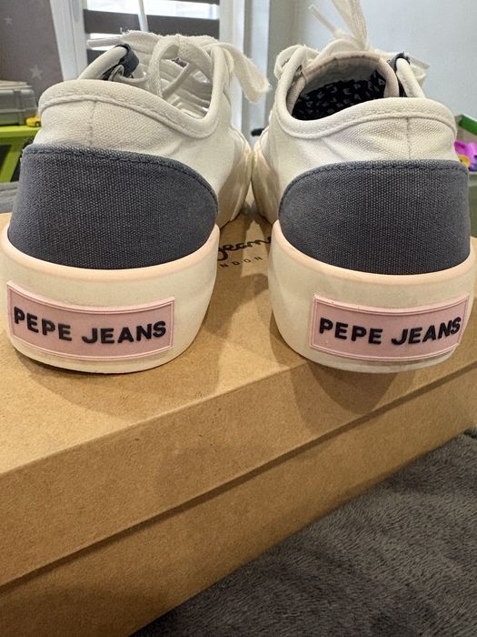 Обувки Pepe Jeans