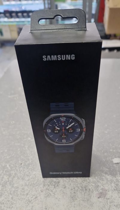 Нов смарт часовник Samsung watch ultra L705