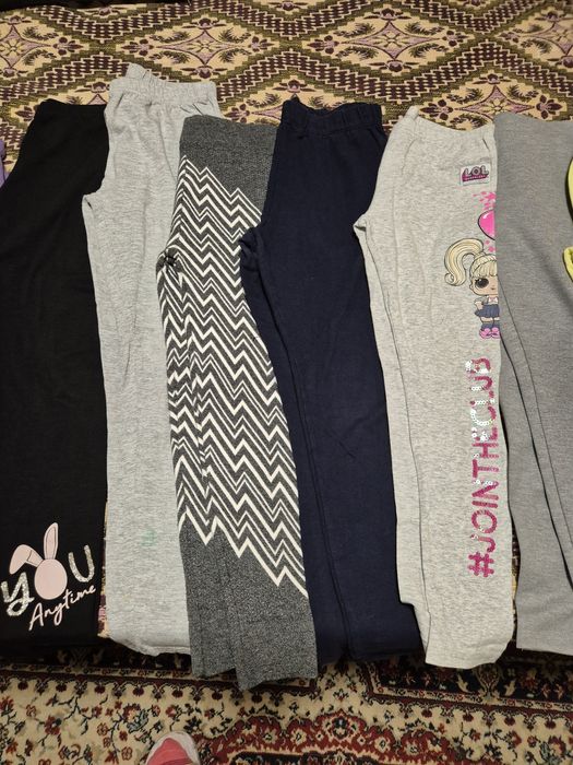 Клинчета размер 134-140 см.