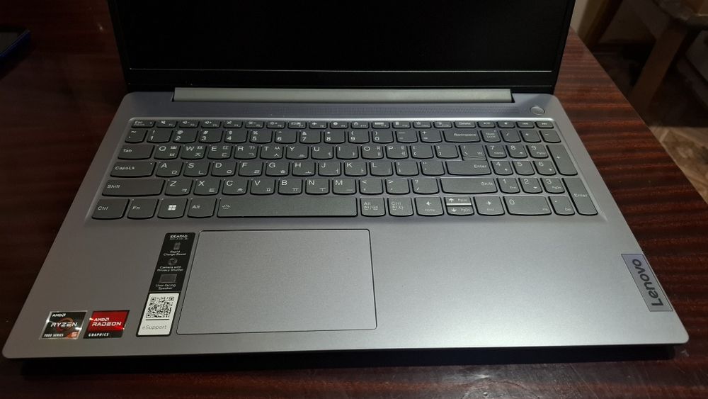 Lenova 100 tali javob yangi juda kam ishlatilgan