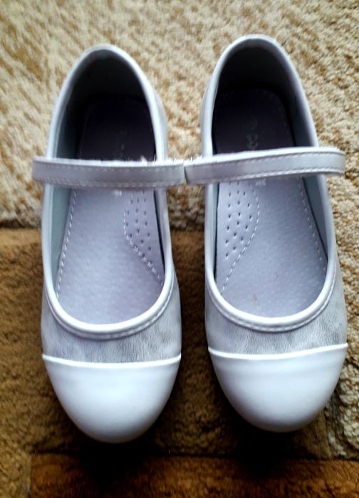 28 номер НОВИ обувки