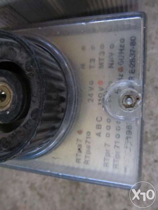 Vand piese pentru aparate electrice