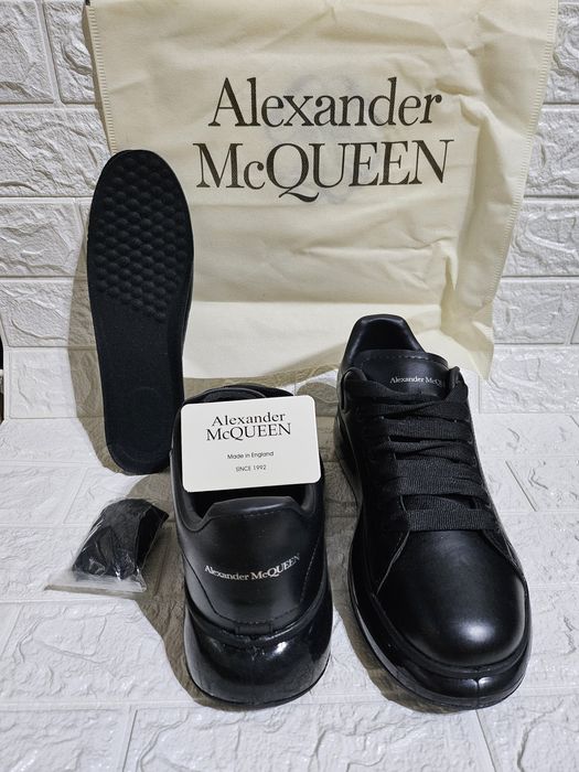 Нови маратонки. Стелка 28 см