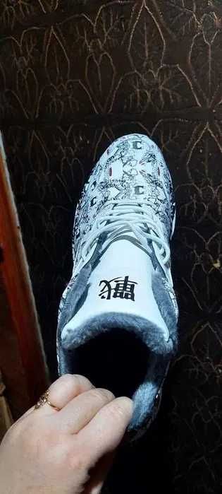 Мужские Кроссовки новые 47-48 размер.