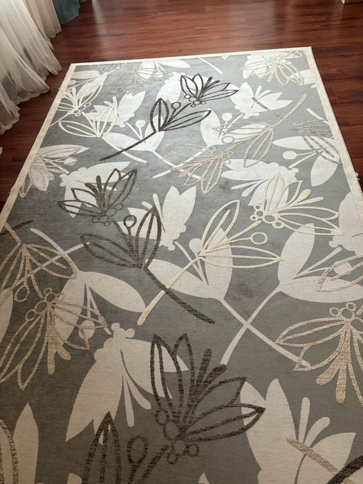 Продам ковер -10000т. 2*3м