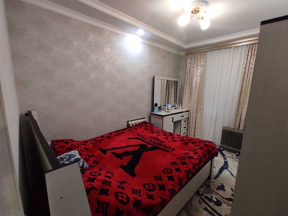 СРОЧНО Продаю свою 2-х комнатную квартиру Яшнабадский район 60м2