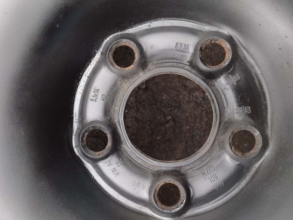 Перфектни 14-5х100 ЕТ35 5j Шкода Фабия