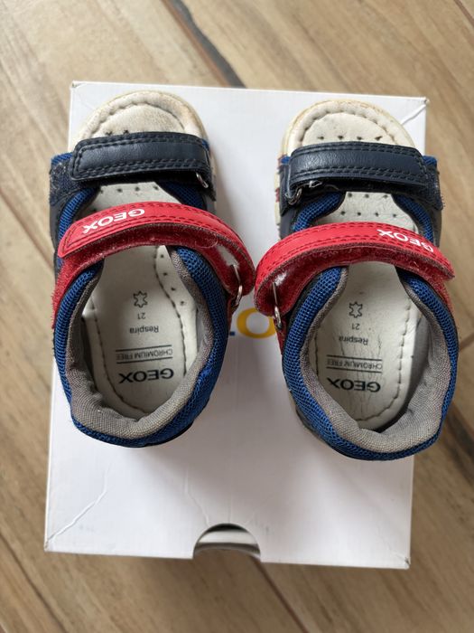 Детски сандали Geox