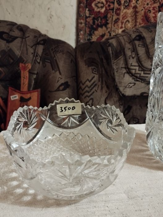 Продам вазы хрустальные