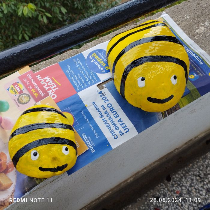 Камък (градински) за декорация. Калинки, пчели и ягоди