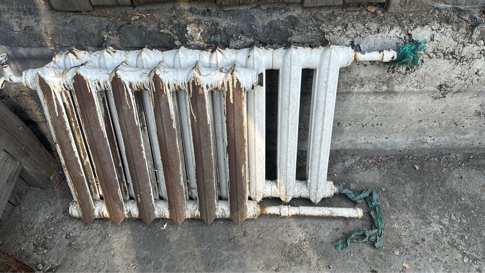 Продам срочно радиаторы батарей