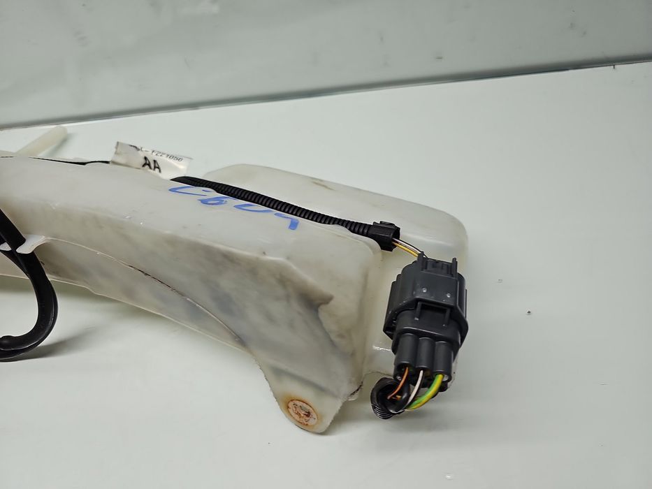 Vas lichid parbriz Ford Focus 2 (DA) [Fabr 2004-2012] 3M51-13K163-AC