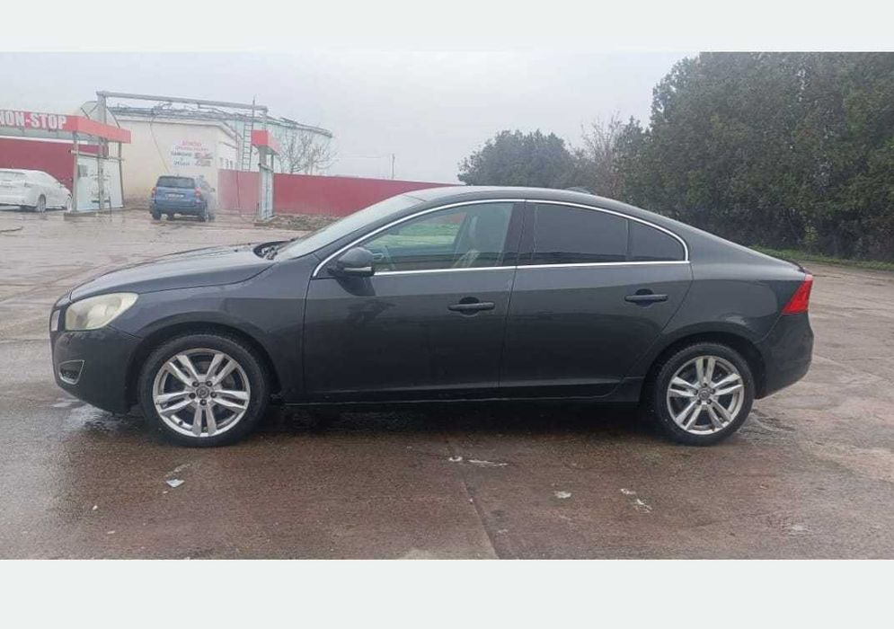 Volvo S60 D3 2.0 • 2011 • 163 CP Diesel
