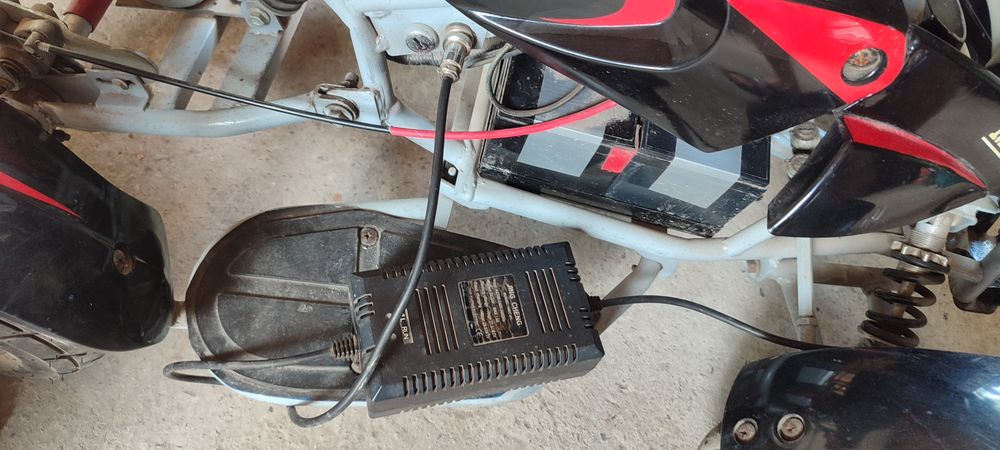 Электрический квадроцикл