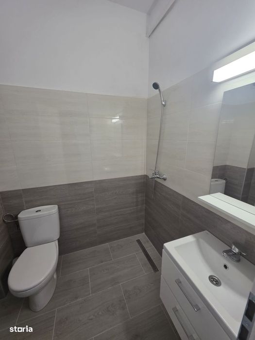 Finalizat Apartament 1 camera 32mp  ZONA CENTRALA Podu Ros- Bld.Socola