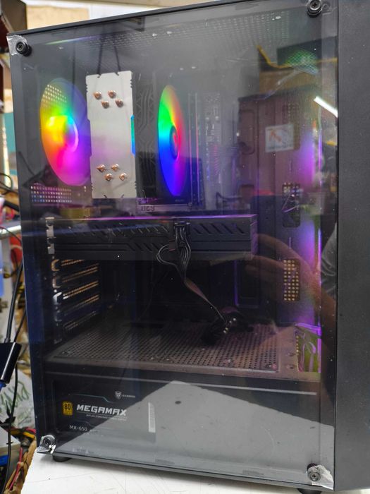Kompyuter gaming PC + Monitor 180hz 27