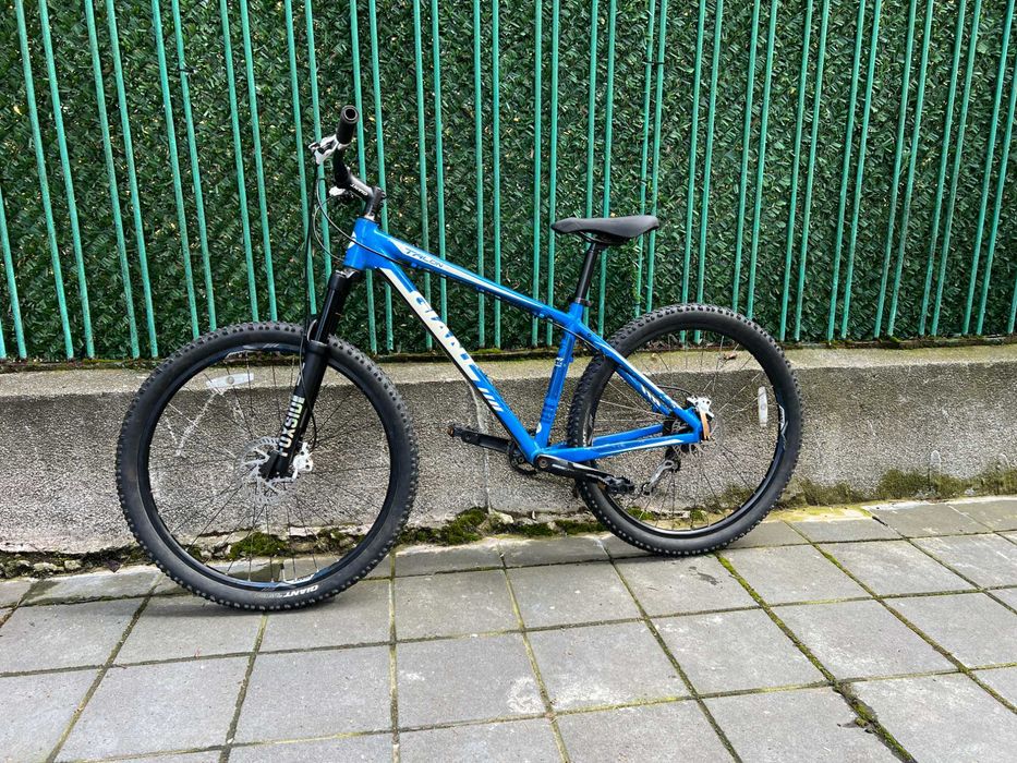 Giant Talon M – ВЪЗДУШНА ВИЛКА FOXSIO 32 – 1x9