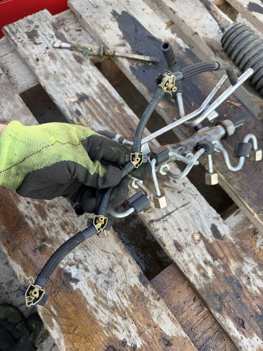 Горивна рейка с датчик за 2.0 TDI (DFG/DFGA)