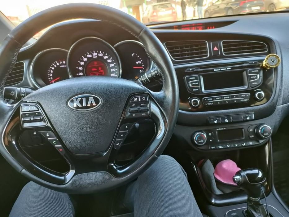 Kia Ceed продам в хорошем состоянии
