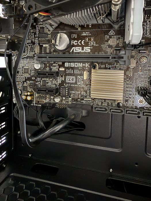 Продается ASUS B150M-K + i5 6500