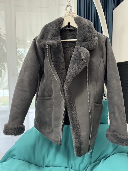 Cojoc/Haina blana artificiala H&M