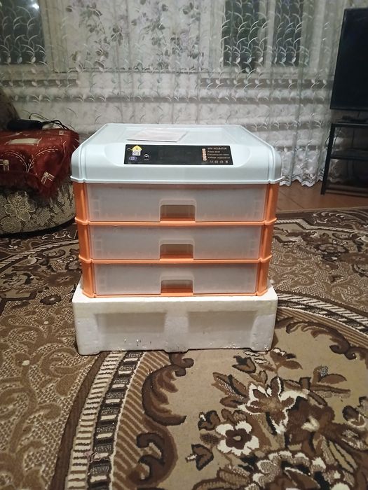 Продам Инкубатор Автомат