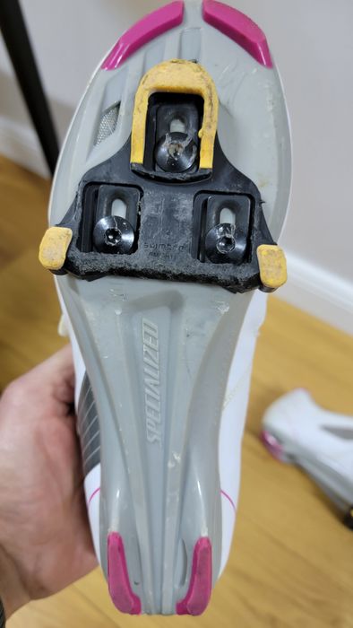 Обувки за колоездене