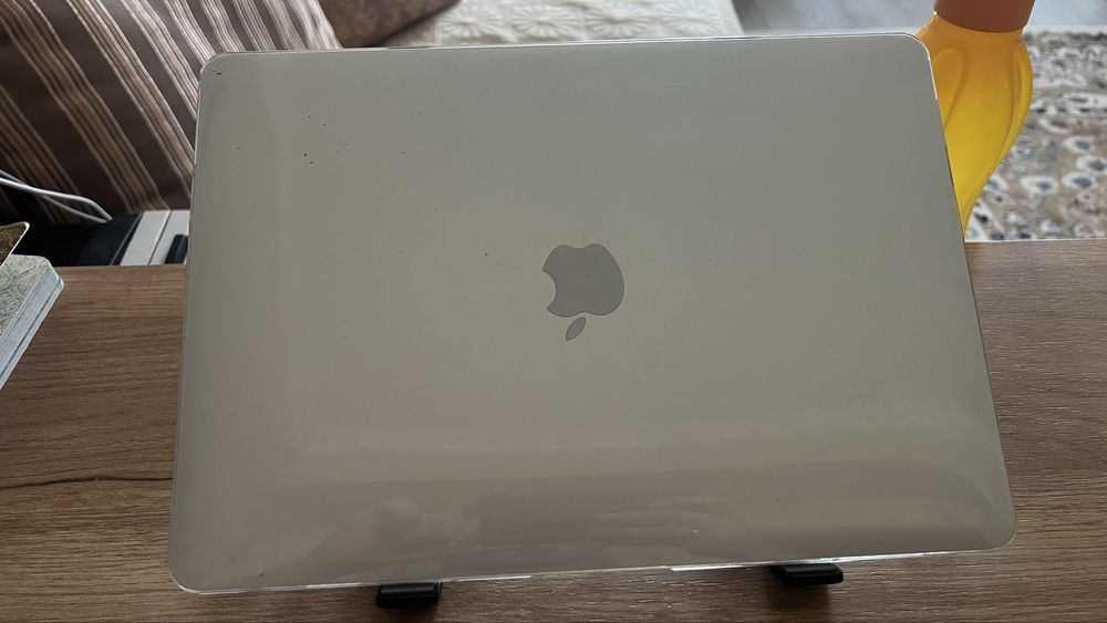 Ноутбук MacBook Air 13 2020 чип M1