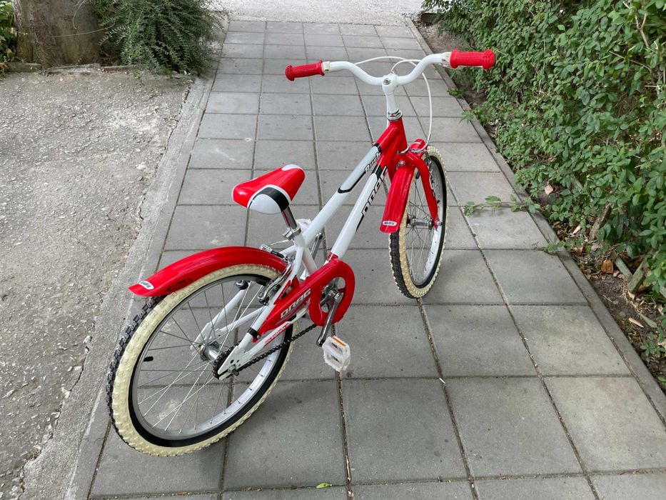 Детски велосипед Drag Rush 18 плюс каска