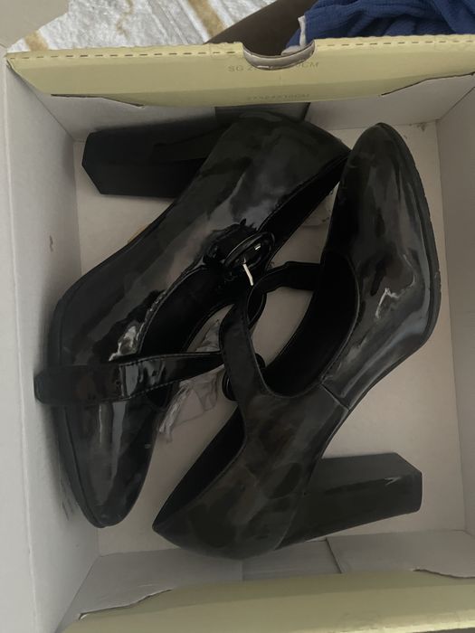 Туфли новые продается