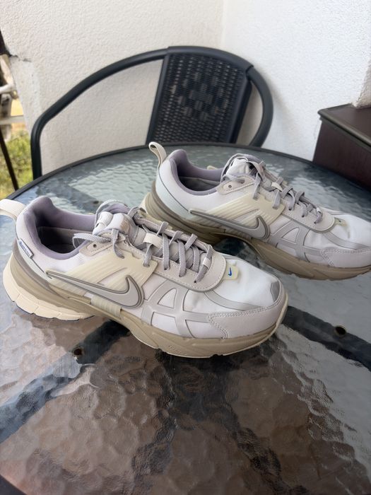Непромокаеми маратонки Nike