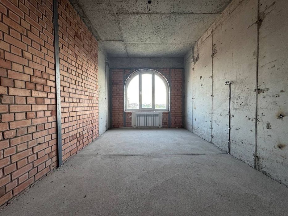 Срочно продается жк NRG Mirzo-Ulugbek Sayram 2-комнат 66м2 балкон